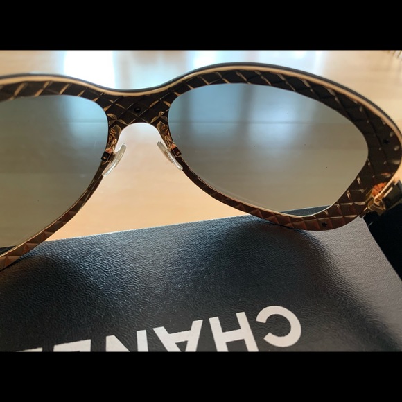 Chanel Sunglasses - Picture 4 of 11